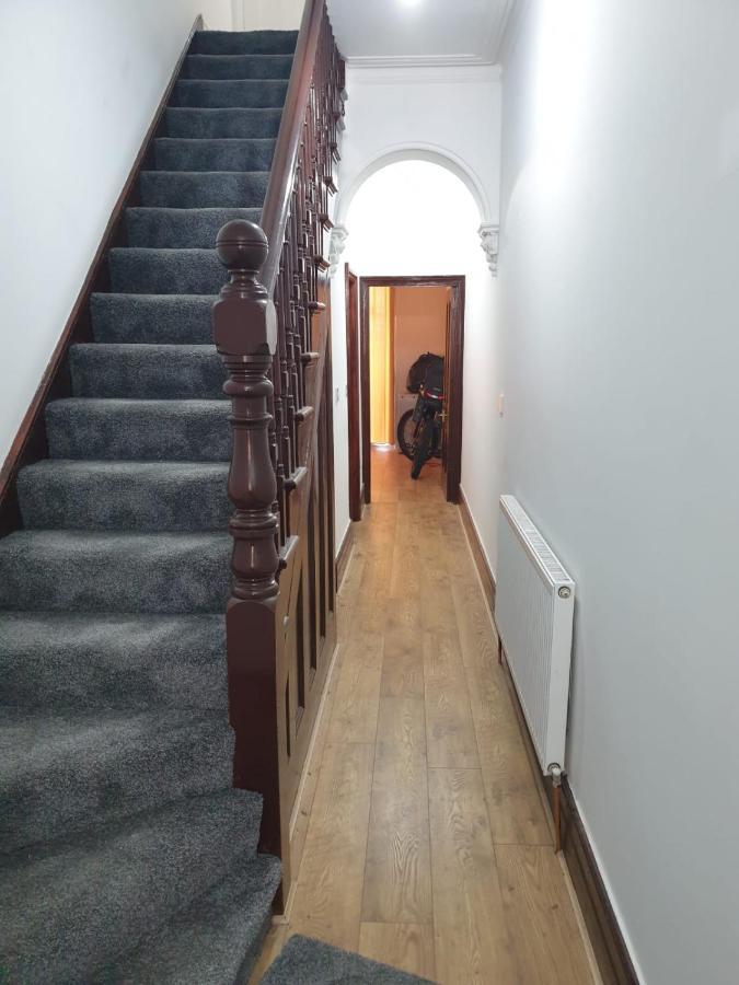 Burney Tomar House Apartment Croydon Ngoại thất bức ảnh