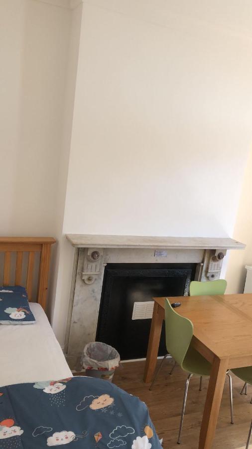 Burney Tomar House Apartment Croydon Ngoại thất bức ảnh